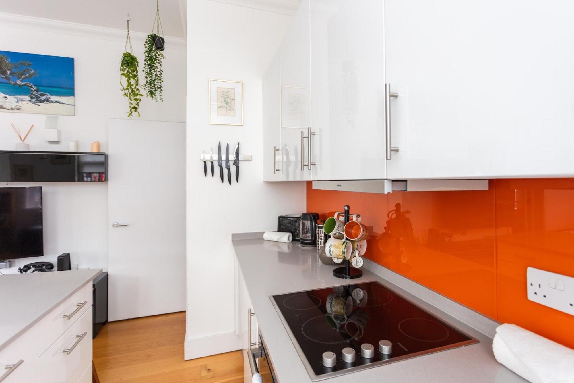 לונדון Homely 1 Bedroom Apartment In The Heart Of Vibrant Camden מראה חיצוני תמונה