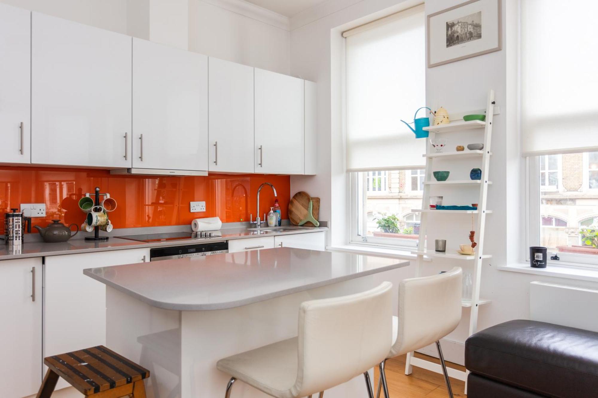 לונדון Homely 1 Bedroom Apartment In The Heart Of Vibrant Camden מראה חיצוני תמונה