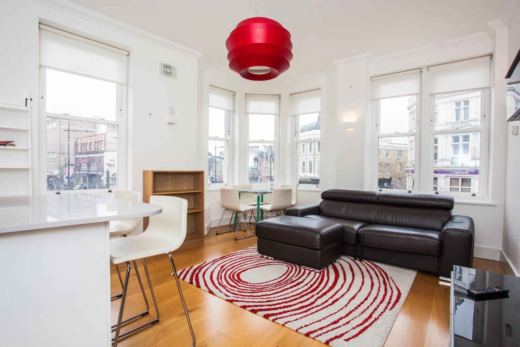 לונדון Homely 1 Bedroom Apartment In The Heart Of Vibrant Camden מראה חיצוני תמונה